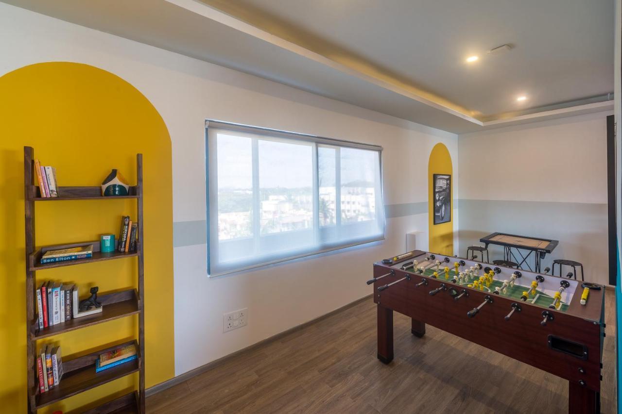 Olive Indiranagar - By Embassy Group Hotel Bangalore Bagian luar foto