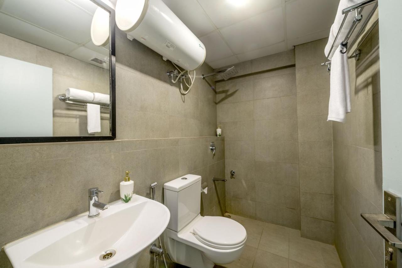 Olive Indiranagar - By Embassy Group Hotel Bangalore Bagian luar foto